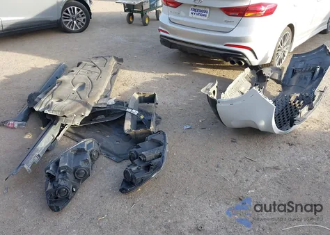 2022 Ford Escape Se Hybrid z USA, uszkodzony, nr VIN 1FMCU0BZ2NUA66901